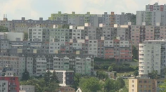 Takmer 300-tisíc bytov je na Slovensku neobývaných. Rozdiely medzi regiónmi sú obrovské