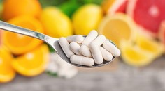 Pomáha imunite, no zázraky nečakajte. Odborníci vyvracajú mýty o obľúbenom vitamíne