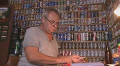 Zo Štefana je slovenský rekordman. Celých 40 rokov zbiera pivné etikety