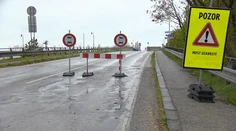 Po takmer dvoch rokoch sa zrejme pustia do výstavby nového mosta v Seredi. Malo by sa tak stať už čoskoro