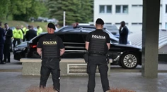 Komentáre, ktoré schvaľujú atentát na Roberta Fica, polícia už monitoruje. Chystá sa zasiahnuť