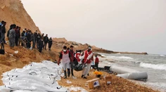 Pri líbyjskom pobreží sa utopilo vyše 100 migrantov, uviedol preživší Gambijčan