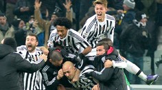 Juventus piatykrát v rade majstrom Talianska vďaka zaváhaniu Hamšíka a spol.