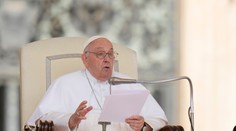 Pápež František: Transsexuáli sú tiež Božie deti