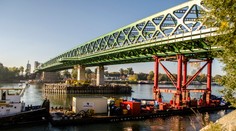 FOTOGALÉRIA: Nový Starý most už preklenul Dunaj