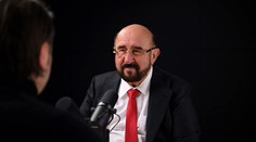 Keď emigroval, prebýval aj na cintoríne. Milionár sa rád vracia pod Tatry a pre Slovákov má recept na úspech