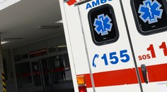 V Košiciach vypadlo z pavlače trojročné dieťa. Pád prežilo