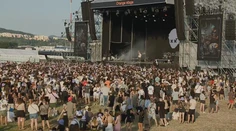 Festival Grape je v plnom prúde. Na trenčianske letisko dorazili tisíce ľudí