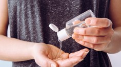 Z dezinfekcie sa stal každodenný rituál. Poradíme vám, akú si máte vybrať