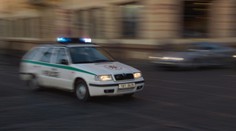 Tragická nehoda v Prahe. Havarovalo súkromné lietadlo, dvaja ľudia zahynuli