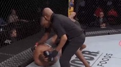 VIDEO: Krátky proces v MMA. Duel sa skončil technickým KO za 50 sekúnd