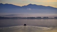 Z Liptovskej Mary vytiahli vystrašené dievča v člne. Čo sa stalo?