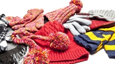 Viete, ako zachrániť zbehnuté oblečenie? Skúste tie najlepšie triky na pranie