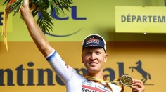 Tretiu etapu Tour de France ovládol Merlier. V žltom naďalej van der Poel