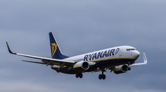 Fajčením v lietadle spôsobil dvojhodinové meškanie. Muža nakoniec vyviedla polícia