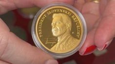 Prezident Pellegrini má svoju novú medailu. Jeho podobizeň vyvoláva otázniky