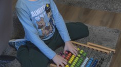 Okrem autizmu trpí aj schizofréniou. Príbeh chlapca zo Slovenska, ktorý reaguje len na povely