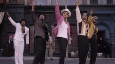 Bruno Mars má problém. Jeho obrovský hit je vraj kópiou tejto skladby