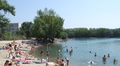 V dvoch bratislavských obľúbených jazerách sa môžete naďalej kúpať