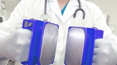 Súd v Nemecku odsúdil muža za to, že presviedčal ženy, aby si dávali elektrošoky