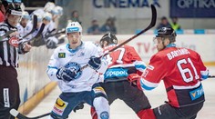 Hokejisti Banskej Bystrice zvíťazili v 1. finálovom dueli nad Nitrou 3:2 po predĺžení