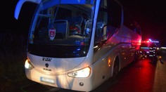 Kamión prešiel v Ružomberku do protismeru, kde sa zrazil s autobusom. Zranili sa tri osoby