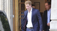 Princa Harryho prvýkrát odfotili s priateľkou