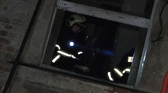 Požiar v Žiline. Ľudia utekali z bytovky s deťmi na rukách a v pyžamách