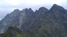 Horolezkyňa spadla v Tatrách z 500-metrovej výšky. Hrozivý pád prežila