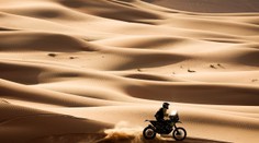 Sobota na Dakare: Svitko sa opäť posúval poradím, Varga stále tesne pod pódiom