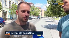 Šetria, ale nestačí to