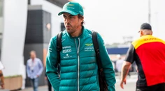 F1 mu nestačí. Legendárny Alonso sa predstaví na ďalšom výnimočnom podujatí, pôjde o veľký návrat