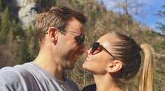 Priateľka hviezdy Oteckov prekvapila. Bola z nej nádherná nevesta