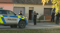 Adriána (20) postrelili do brucha. Mladíka mal v malej obci zasiahnuť 57-ročný sused