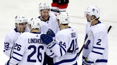 VIDEO-NHL: Toronto predviedlo na ľade New Jersey kanonádu