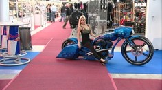 Slnko, lode, motorky a krásne baby v Bratislave