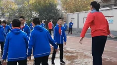 Najvyššie dievča na svete: Má iba 11 rokov a meria neuveriteľných 210 centimetrov