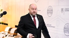 Minister Huliak kritizuje nájom budovy rezortu, chce rokovať o nižšej cene