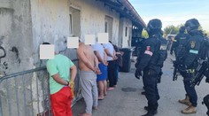 Polícia obvinila všetkých päť osôb zadržaných počas víkendového zásahu v Trnave