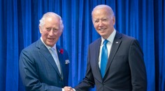 Americký prezident Joe Biden pricestoval na návštevu Spojeného kráľovstva