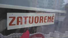 Nové nariadenia zrazili textilné fabriky na kolená. Tisíce šičiek prišli o prácu