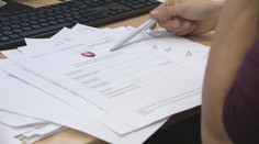 Opatrenia spôsobujú problémy ľuďom, ktorí sa nemôžu očkovať. Vláda im zatiaľ výnimku neudelila