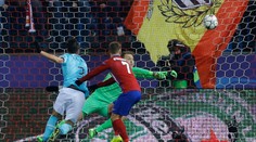 Dramatický rozstrel ovládlo Atletico, ďalej ide aj Manchester City