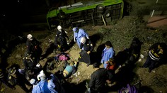 V Peru sa prevrátil autobus s turistami, najmenej 10 mŕtvych