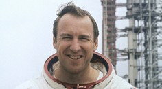 Zomrel veliteľ misie Apollo 13 James Lovell. Dožil sa 97 rokov