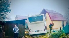 FOTO: Hrozivá nehoda autobusu v Gerlachove