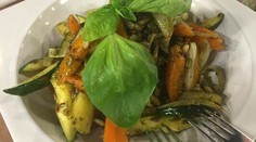 Chrumkavá zelenina so semienkami