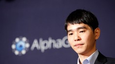 Umelá inteligencia druhýkrát porazila človeka. Svetový šampión stratil reč