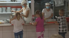 Rezort školstva neodporúča v jedálni miešanie žiakov z rôznych tried