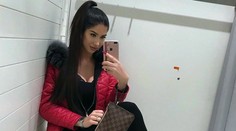 Karin z Farmy opäť dráždi! Horúce bozky s kamarátkou